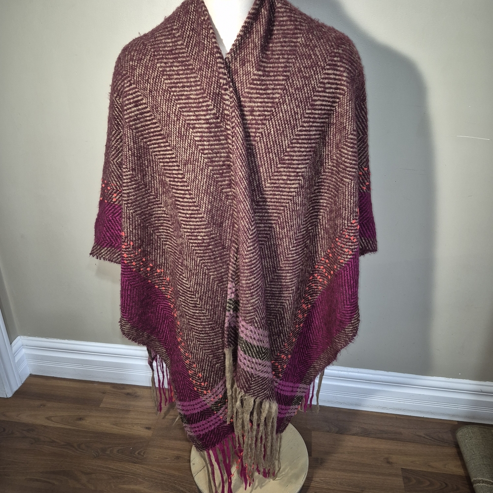 Theodora & Callum Burgundy and Pink Wrap